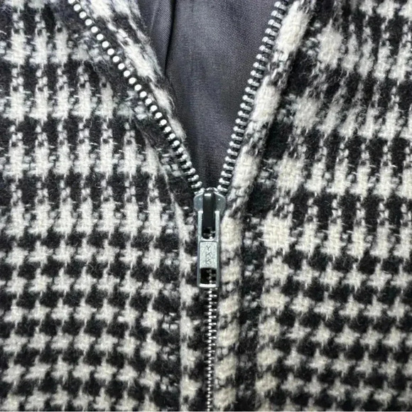 Houndstooth Wool Blend Coat - Picture 4 of 8
